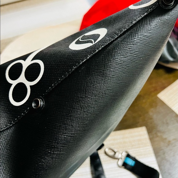 Gabs Made in Italy Tote / Boston Bag - Picture 8 of 13